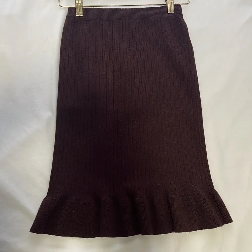 Girls Ruffle Hem Knit Skirt size 10-12 - Picture 7 of 7